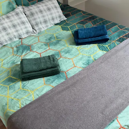 Navy Blue * גדינייה